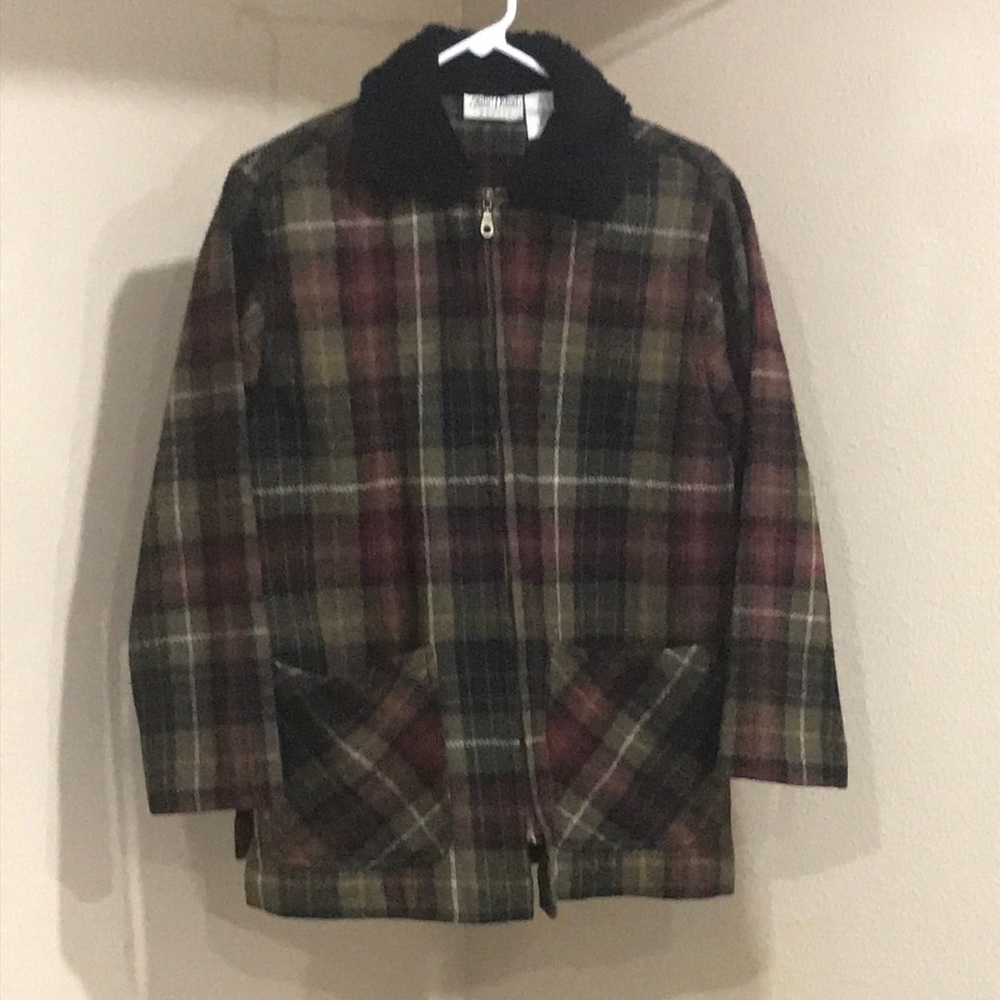 Laura Daniel’s wool blend zip up jacket